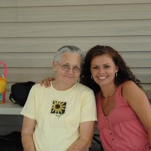 Meet your Posher, April